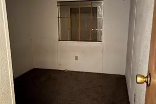 561 Harbor Dr, Bullhead City, AZ 86442 - Photo 9