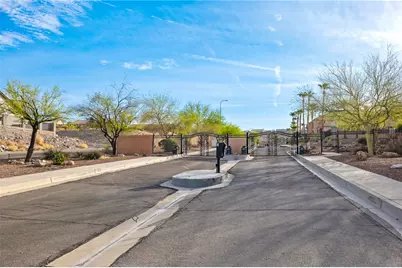 1136 Desert Bloom Circle, Bullhead City, AZ 86429 - Photo 7