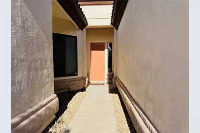 2853 Esmerelda Drive, Bullhead City, AZ 86429 - Photo 3