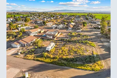 9761 S Kingman Drive, Mohave Valley, AZ 86440 - Photo 5