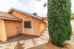 1006 Belcourt Cir, Kingman, AZ 86409 - Photo 5