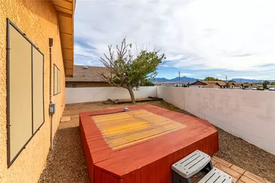 1006 Belcourt Circle, Kingman, AZ 86409 - Photo 15