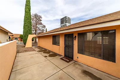 1006 Belcourt Circle, Kingman, AZ 86409 - Photo 9