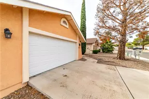 1006 Belcourt Cir, Kingman, AZ 86409 - Photo 3