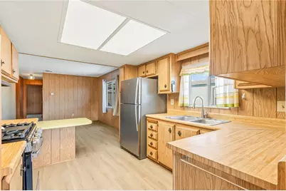 1424 Winters Circle, Bullhead City, AZ 86442 - Photo 23