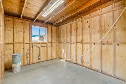 1424 Winters Circle, Bullhead City, AZ 86442 - Photo 9