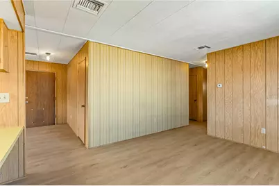 1424 Winters Circle, Bullhead City, AZ 86442 - Photo 29