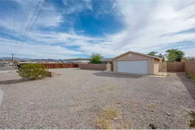 1220 Riverview Drive, Bullhead City, AZ 86442 - Photo 7
