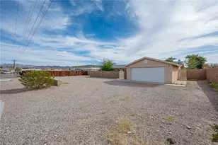 1220 Riverview Dr, Bullhead City, AZ 86442 - Photo 7