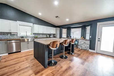 1880 E Corwin Road, Bullhead City, AZ 86442 - Photo 7