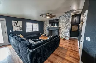 1880 E Corwin Rd, Bullhead City, AZ 86442 - Photo 15