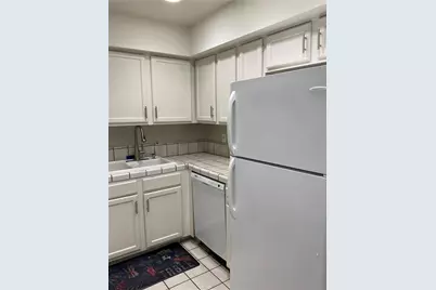 201 Riverfront Drive #29, Bullhead City, AZ 86442 - Photo 9