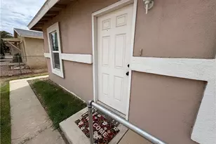 2036 Davis Ave, Kingman, AZ 86401 - Photo 1