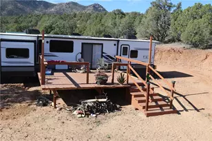 10387 E Amber Ct, Hackberry, AZ 86411 - Photo 11