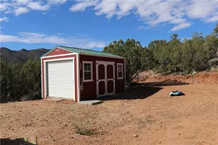 10387 E Amber Ct, Hackberry, AZ 86411 - Photo 7