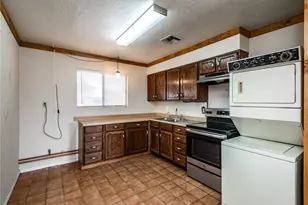 7775 E Diablo Dr, Kingman, AZ 86401 - Photo 9