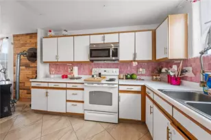 17177 N Mariposa Dr, Dolan Springs, AZ 86441 - Photo 19