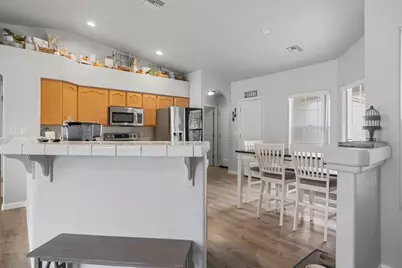 2915 Desert Trail Drive, Bullhead City, AZ 86429 - Photo 9