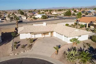 2221 Family Cir, Bullhead City, AZ 86442 - Photo 7