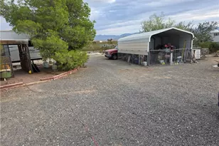 1460 S Egar, Golden Valley, AZ 86413 - Photo 15