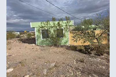 1460 S Egar, Golden Valley, AZ 86413 - Photo 3