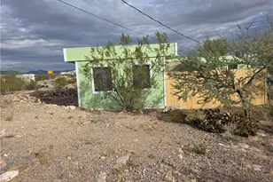 1460 S Egar, Golden Valley, AZ 86413 - Photo 3