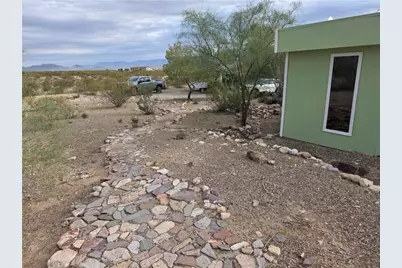 1460 S Egar, Golden Valley, AZ 86413 - Photo 7