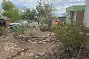 1460 S Egar, Golden Valley, AZ 86413 - Photo 9