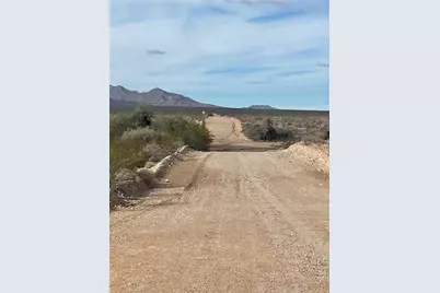 2100 S Lone Ranger, Yucca, AZ 86438 - Photo 9