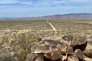 4 43 Acres Mountain S Date Creek Rd, Yucca, AZ 86438 - Photo 1