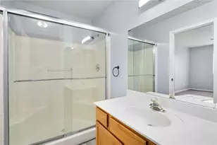 3662 N Venus Ct, Golden Valley, AZ 86413 - Photo 13