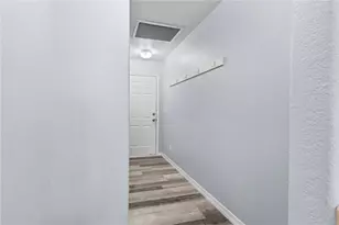 3662 N Venus Ct, Golden Valley, AZ 86413 - Photo 9