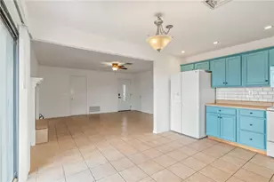 644 S Elgin Rd, Golden Valley, AZ 86413 - Photo 11