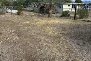 927 Sandy Beach Dr, Bullhead City, AZ 86442 - Photo 17