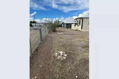 927 Sandy Beach Drive, Bullhead City, AZ 86442 - Photo 7