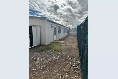 927 Sandy Beach Drive, Bullhead City, AZ 86442 - Photo 29