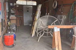 927 Sandy Beach Dr, Bullhead City, AZ 86442 - Photo 11