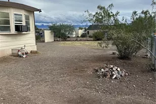 927 Sandy Beach Dr, Bullhead City, AZ 86442 - Photo 5