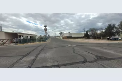 568 Harbor Drive, Bullhead City, AZ 86442 - Photo 5