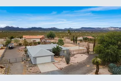 3633 N Milky Way Road, Golden Valley, AZ 86413 - Photo 5