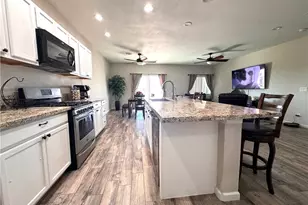 1280 E Cherokee Ln, Bullhead City, AZ 86442 - Photo 13