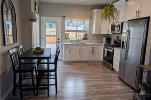 385 Harbor Dr, Bullhead City, AZ 86442 - Photo 11