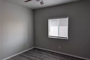 385 Harbor Dr, Bullhead City, AZ 86442 - Photo 11