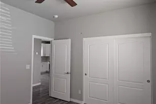 385 Harbor Dr, Bullhead City, AZ 86442 - Photo 13