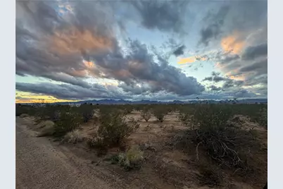 306-37-005P Hassayampa Rd, Golden Valley, AZ 86413 - Photo 3