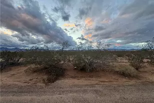 000 Hassayampa Rd, Golden Valley, AZ 86413 - Photo 1