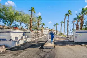 2022 Merrill Ln, Bullhead City, AZ 86442 - Photo 1