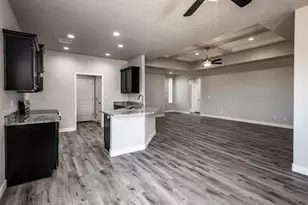 7378 E Squaw Creek Dr, Kingman, AZ 86401 - Photo 7