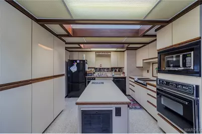 9001 W Oatman Highway, Golden Valley, AZ 86413 - Photo 25