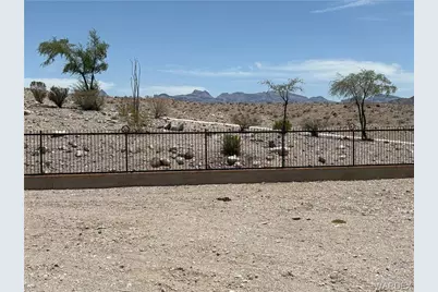 3334 Blacksmith Way, Bullhead City, AZ 86429 - Photo 9